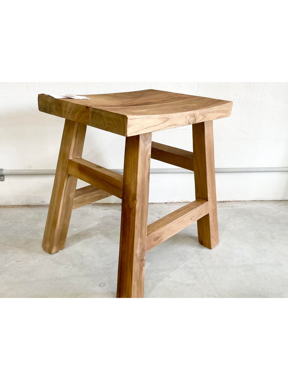 Table Curved Stool/Side Table